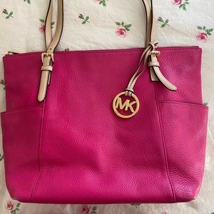 👛Beautiful MK tote bag👛. Authentic.